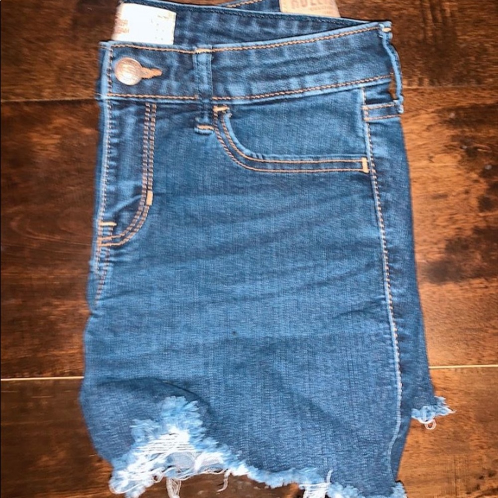 hollister shorts made by me:)